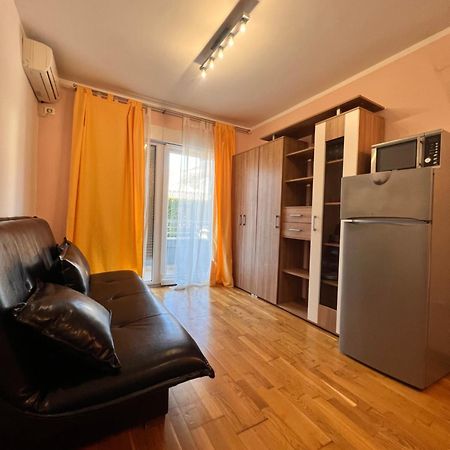 Apartment Lido Of Herceg Novi Bijela Dış mekan fotoğraf
